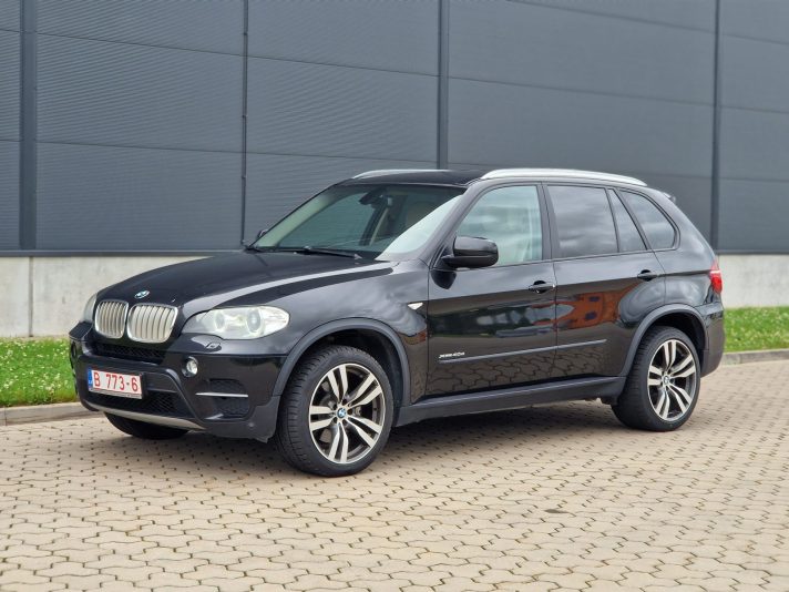 BMW X5 faclift 3D, Tikko ievests no Beļģijas. Teicama tehniskā un vizuālā stāvoklī.