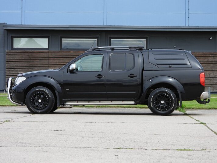 NISSAN NAVARA
