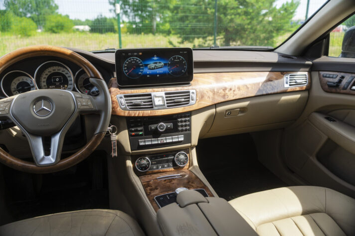 MERCEDES BENZ CLS 350