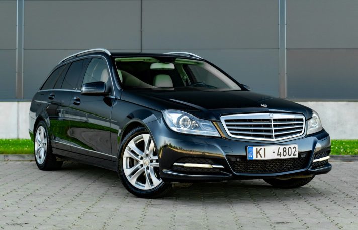 MERCEDES BENZ C220 CDI