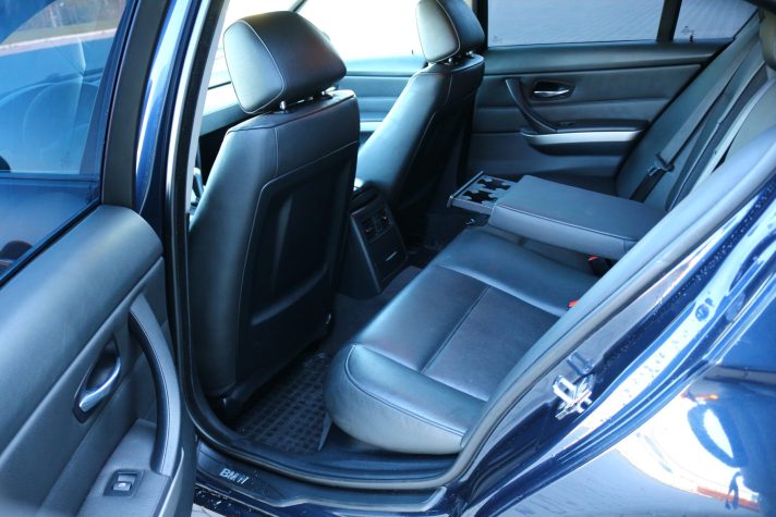 BMW 320 120KW. AUTOMĀTS