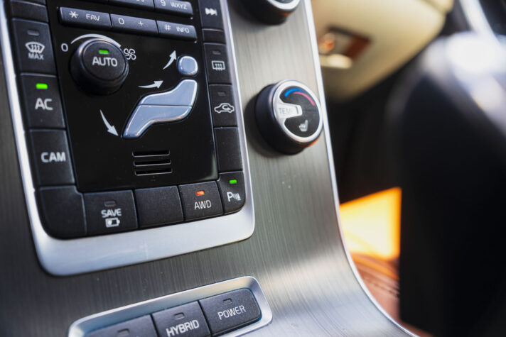 VOLVO V60 PLUG-IN HYBRID