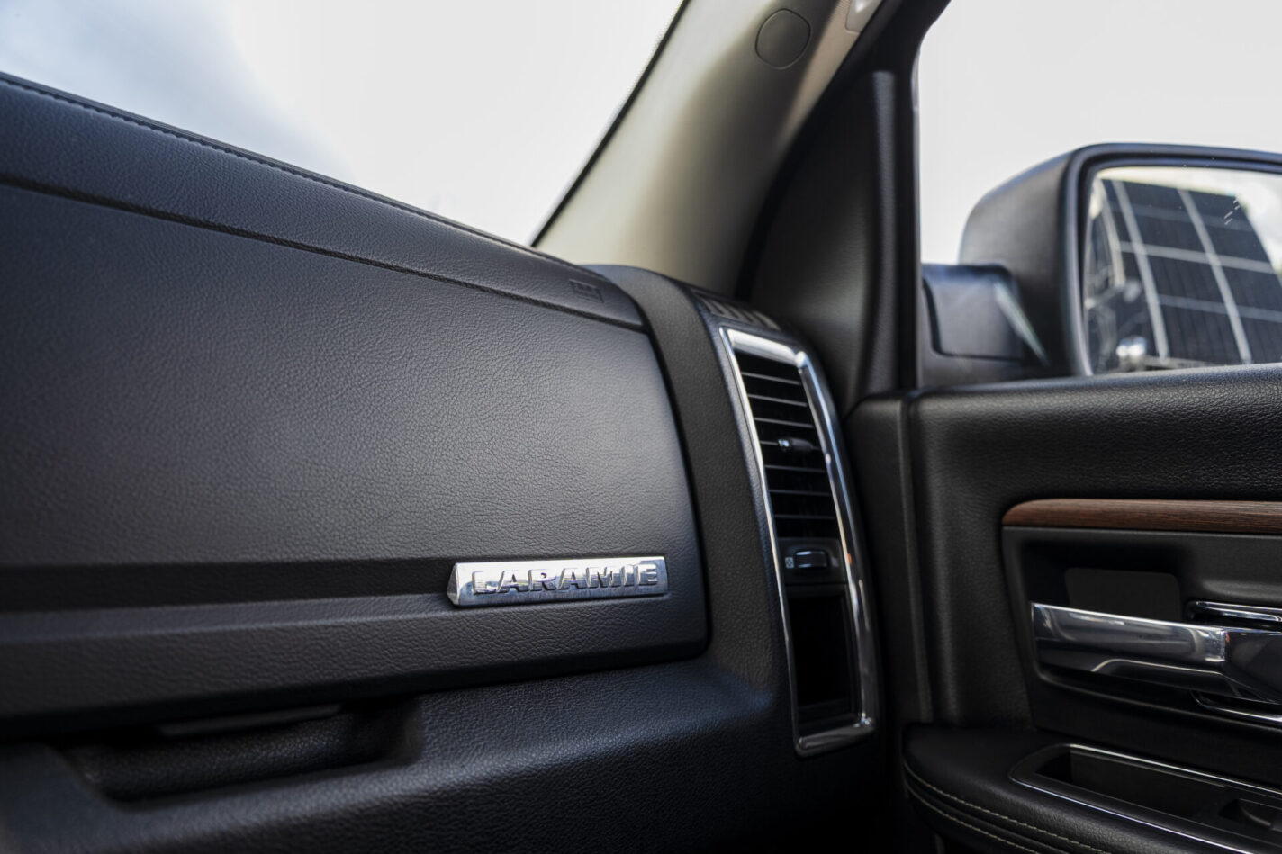 DODGE RAM 1500