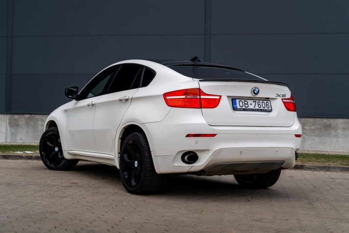 BMW X6