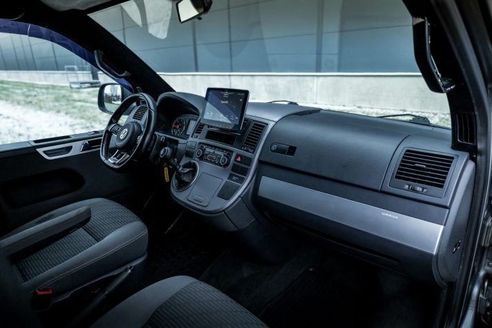 VW MULTIVAN