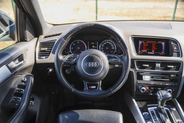 AUDI Q5 S-LINE QUATTRO