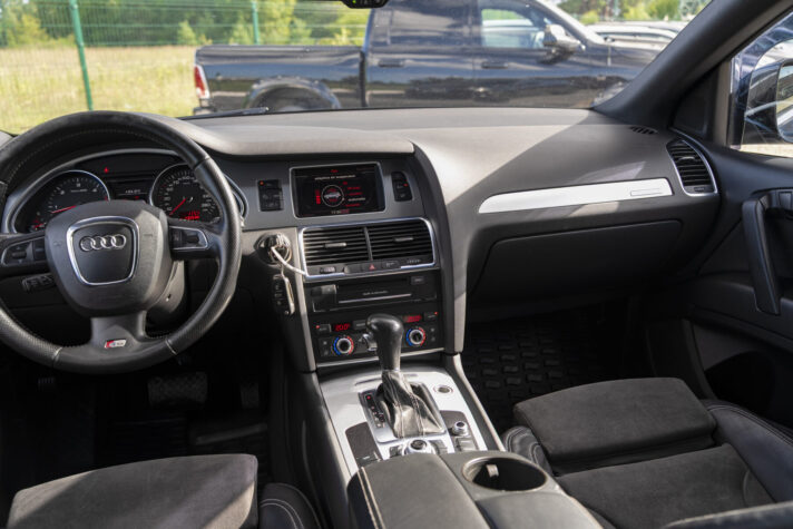 AUDI Q7 S-LINE FACE-LIFT