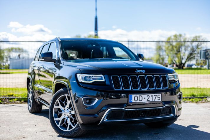 JEEP GRAND CHEROKEE