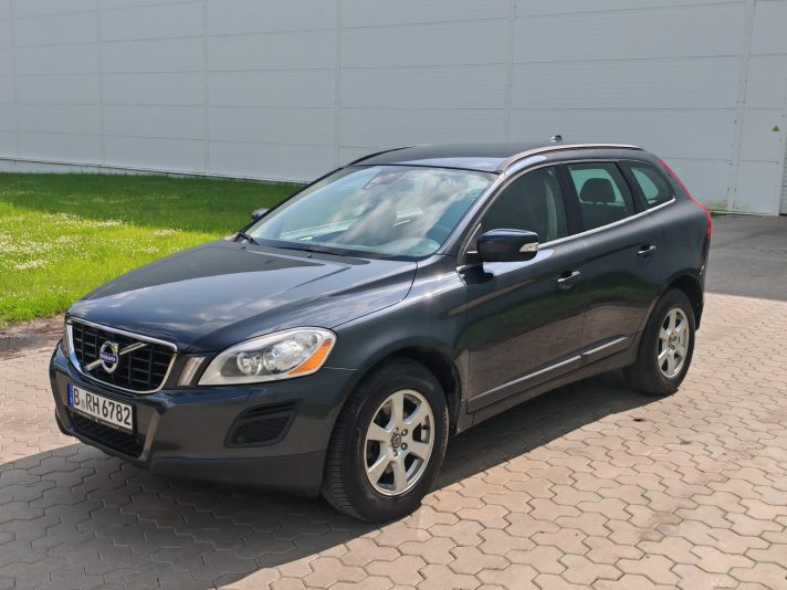 VOLVO XC60 2.4 D5, 151KW.