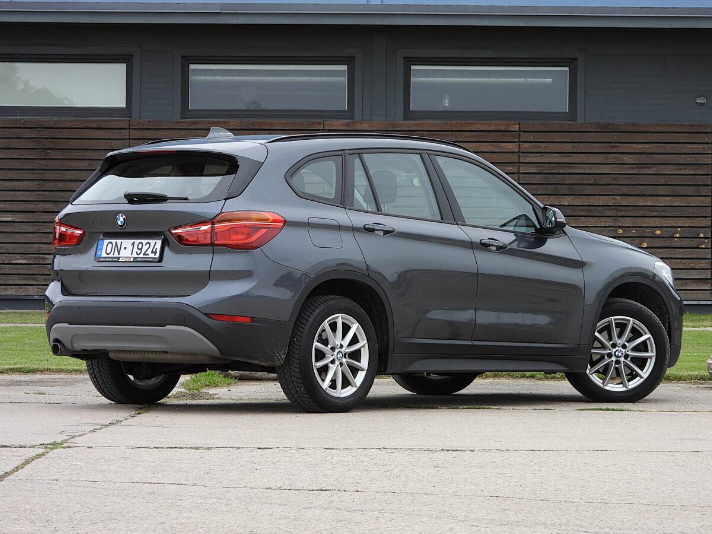 BMW X1