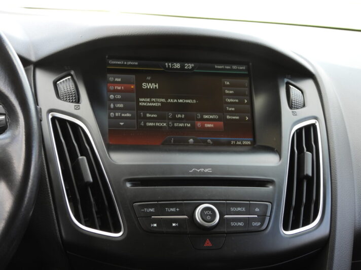 FORD FOCUS