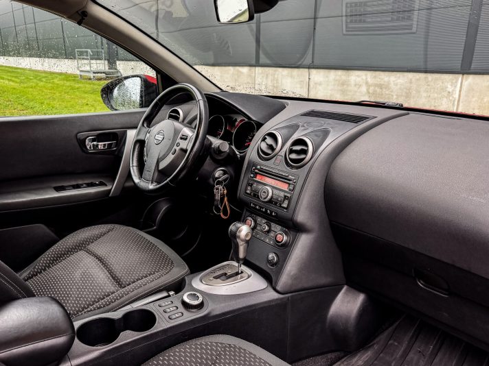 NISSAN QASHQAI