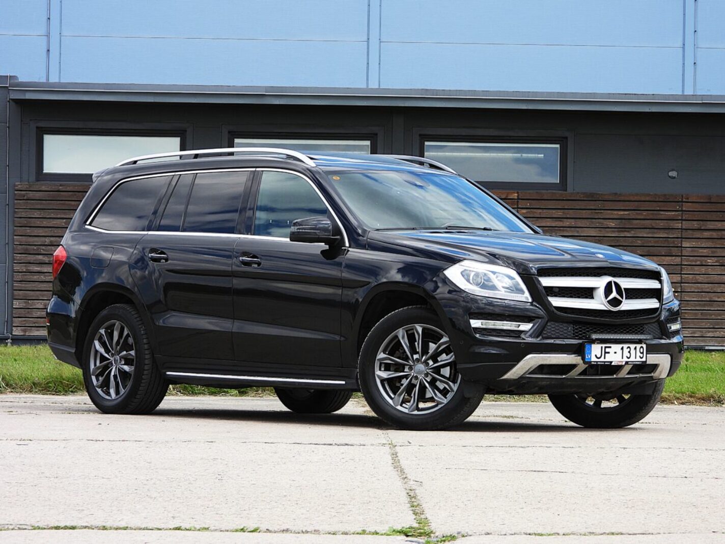 MERCEDES BENZ GL350