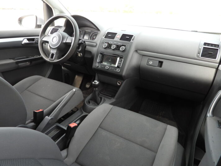 VW TOURAN
