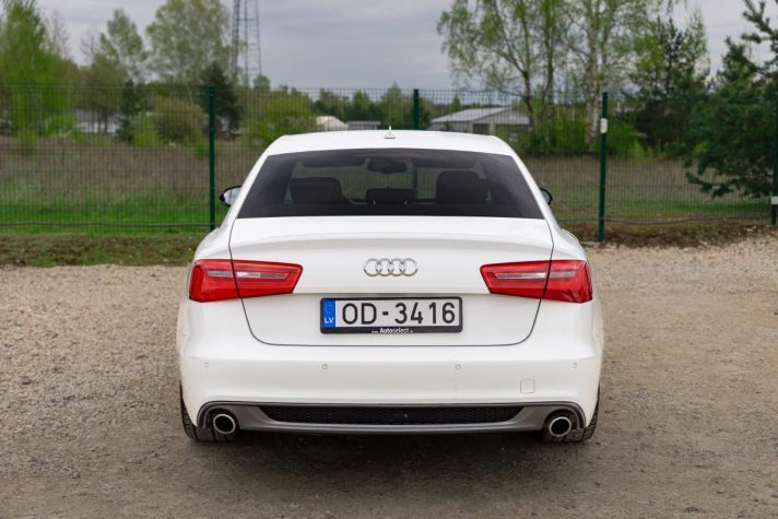 AUDI A6 S-LINE QUATTRO