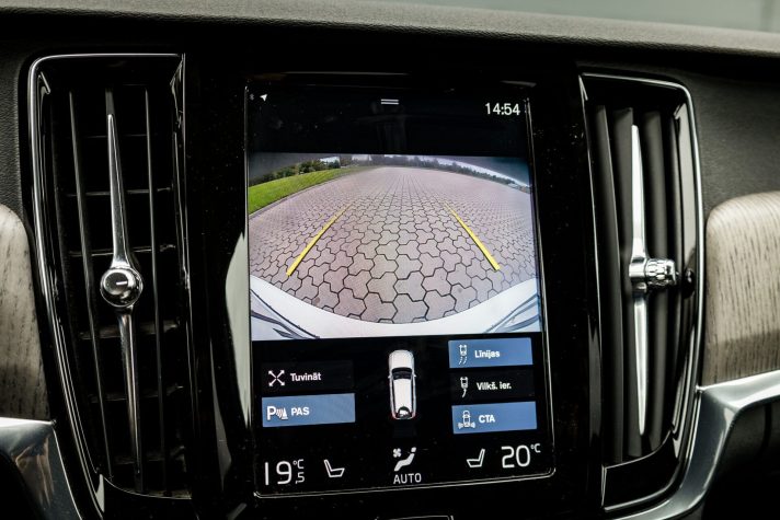 VOLVO V90 CROSS COUNTRY