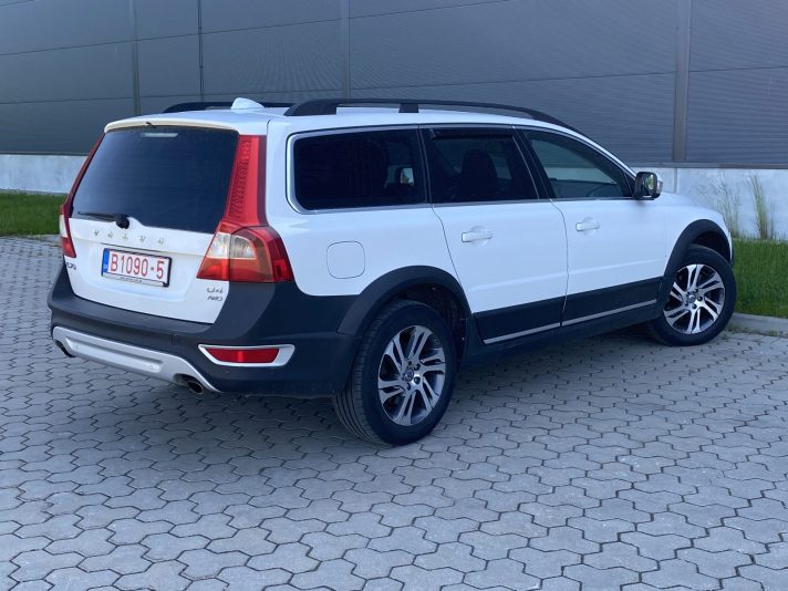 VOLVO XC70 FaceLift 2.4D 5cilindri 4x4