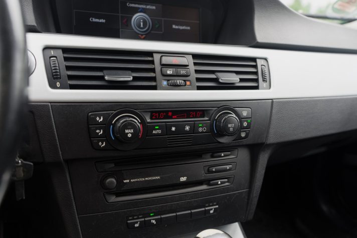 BMW 325i