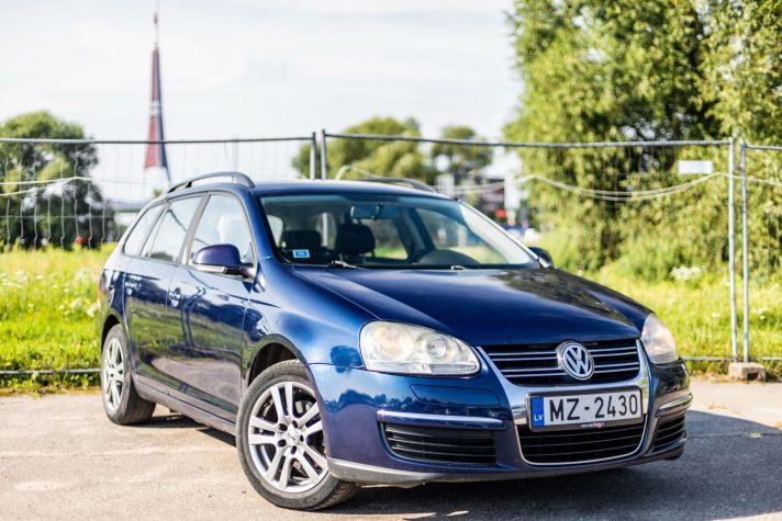 VW GOLF