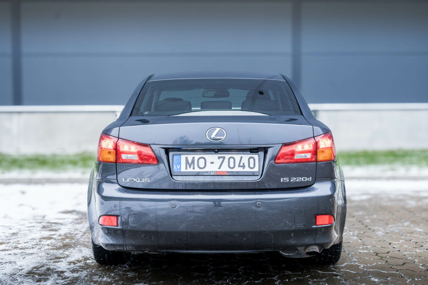 LEXUS IS 220