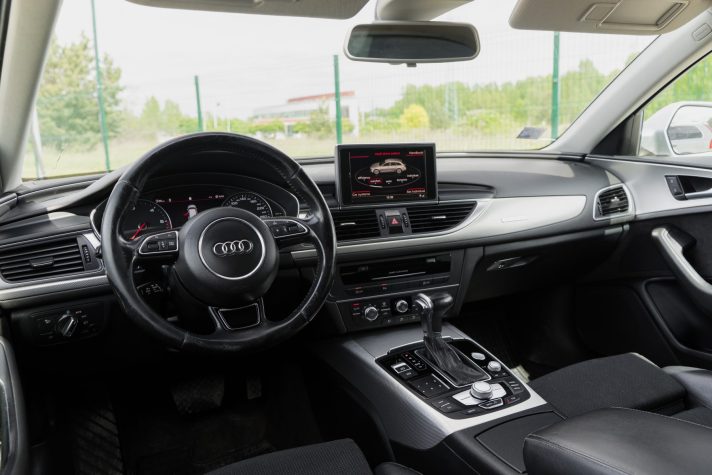 AUDI A6 AVANT QUATTRO S-LINE