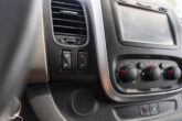 NISSAN NV300