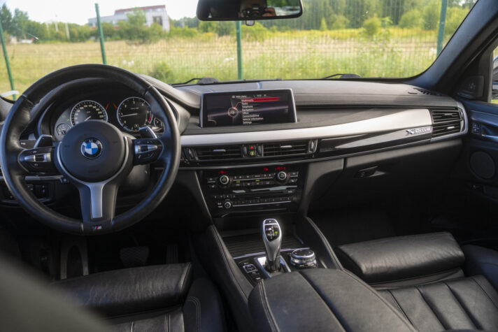 BMW X6 M50D