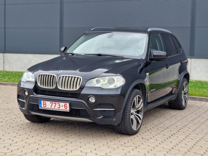 BMW X5 faclift 3D, Tikko ievests no Beļģijas. Teicama tehniskā un vizuālā stāvoklī.