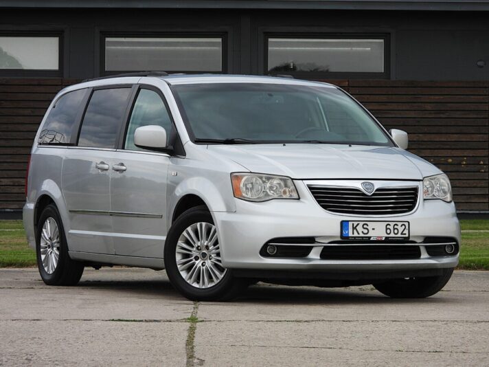 LANCIA VOYAGER