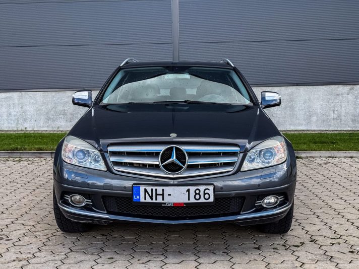MERCEDES BENZ C320