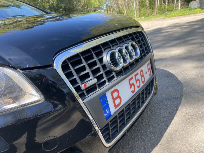 AUDI A4 S-LINE