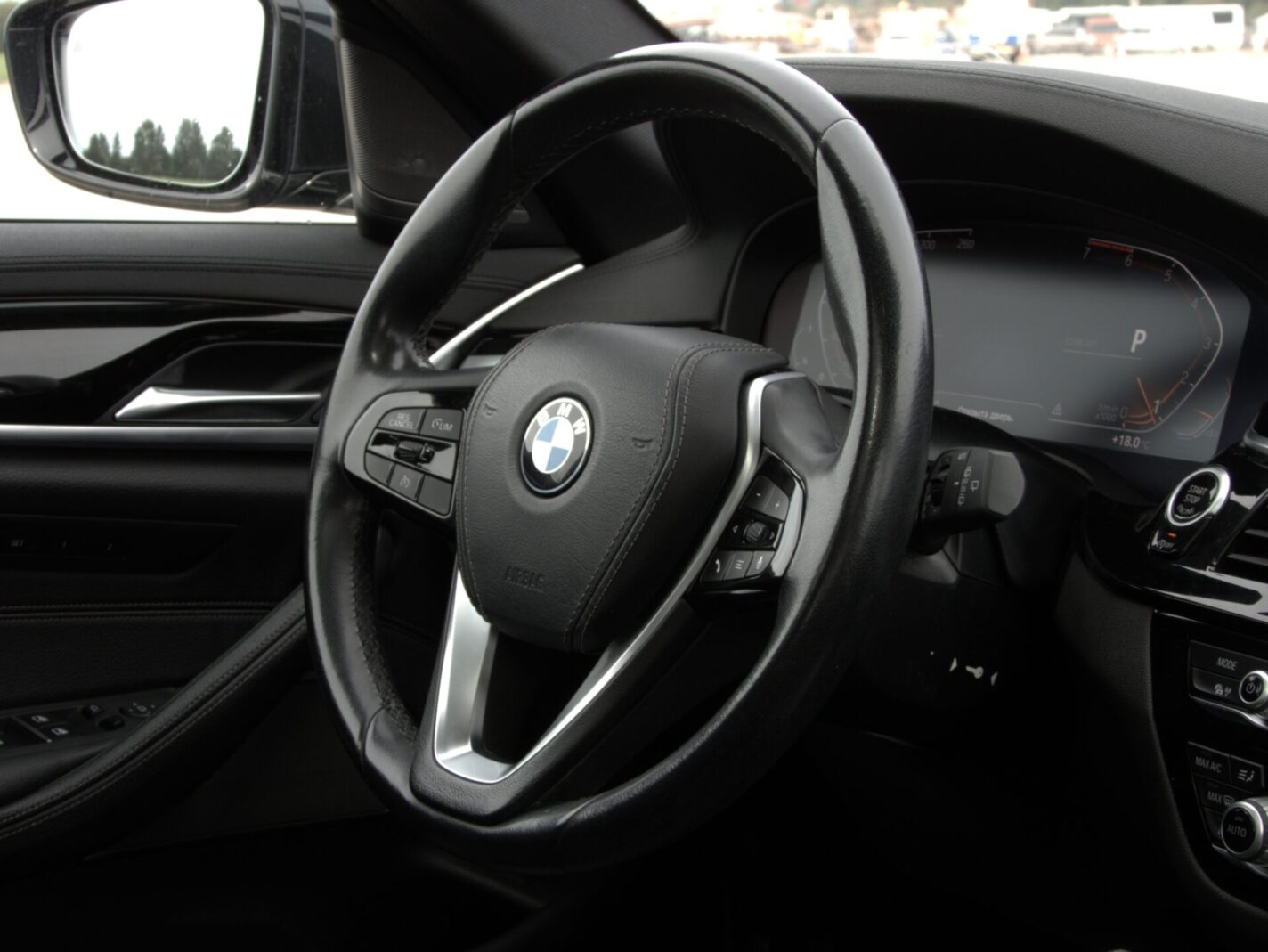 BMW 520I
