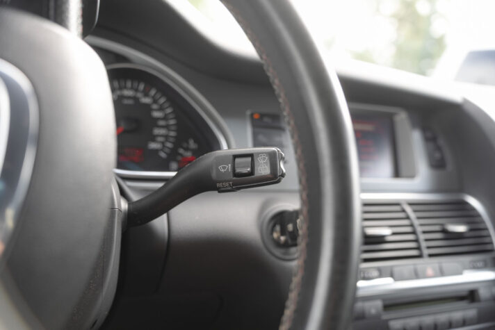 AUDI Q7 S-LINE