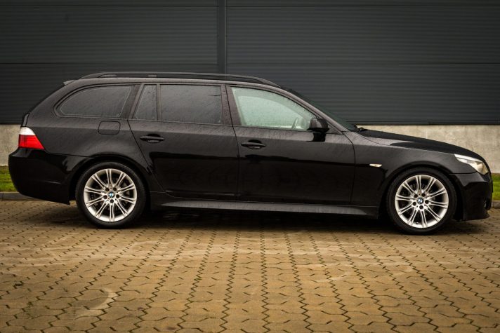BMW 525