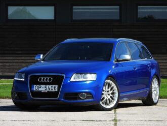 AUDI A6 AVANT S-LINE