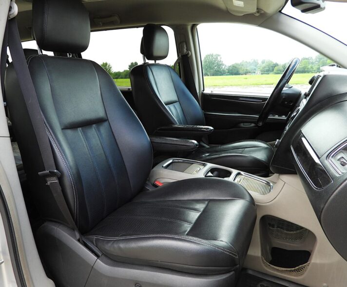 LANCIA VOYAGER