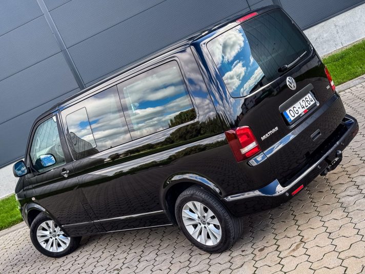 VW MULTIVAN STARTLINE