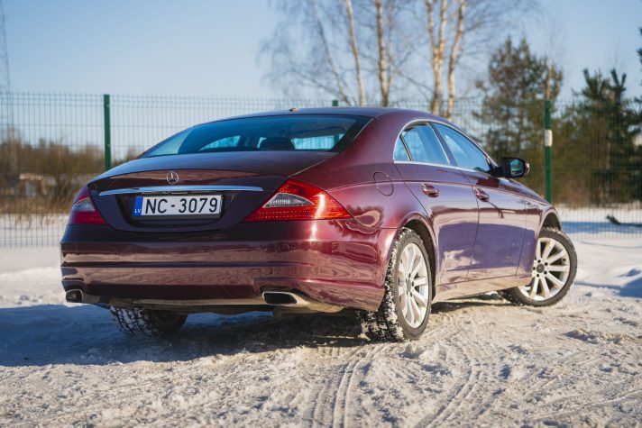 MERCEDES BENZ CLS320