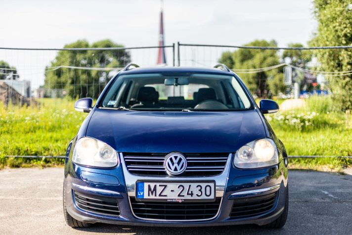 VW GOLF