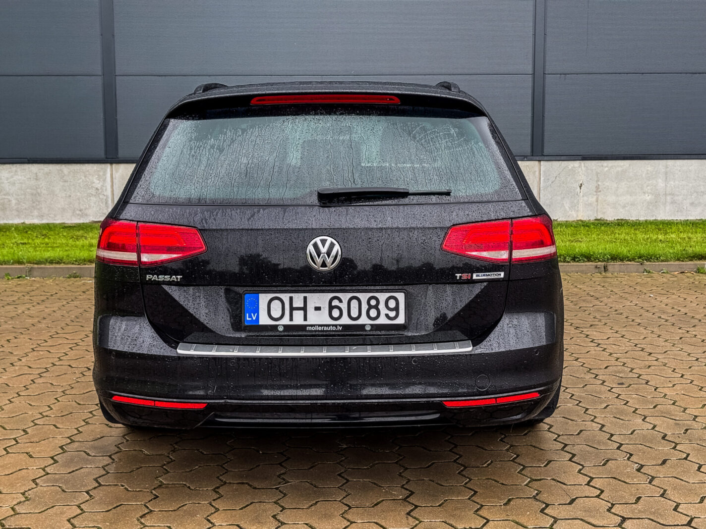 VW PASSAT