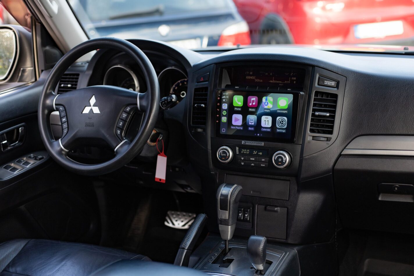 MITSUBISHI PAJERO