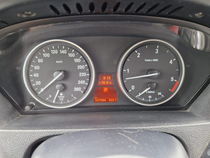 BMW X5 faclift 3D, Tikko ievests no Beļģijas. Teicama tehniskā un vizuālā stāvoklī.