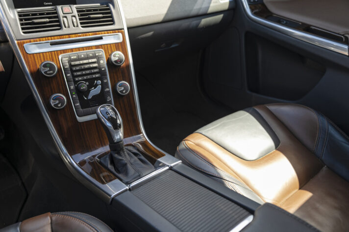 VOLVO XC 60