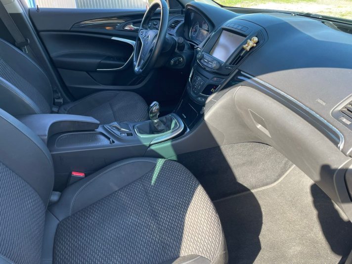 OPEL INSIGNIA LIMOUSINE HB