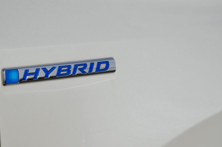 Tikko ievesta - Honda Cr-V 2.0 Hybrid Lifestyle ar automātisko ātrumkārbu.