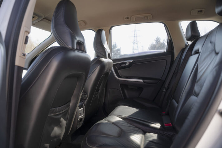VOLVO XC60 R-DESIGN