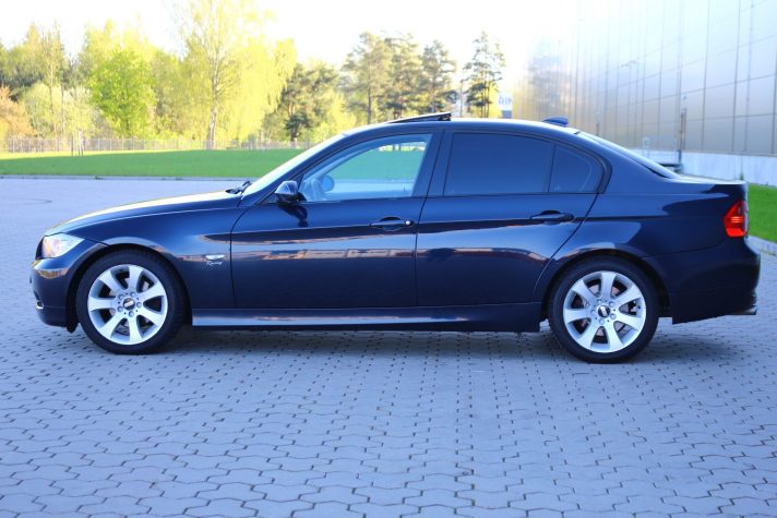 BMW 320 120KW. AUTOMĀTS