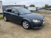 AUDI A4 1.9