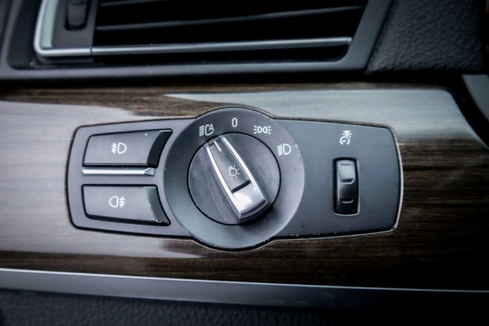 BMW 730