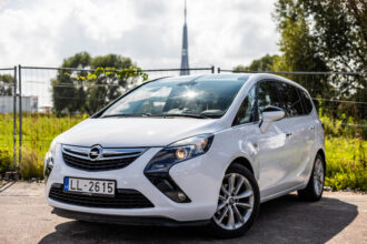 OPEL ZAFIRA TOURER